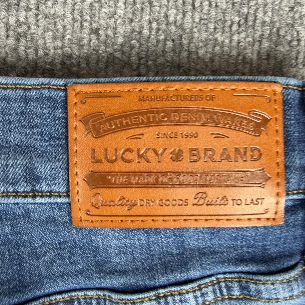 Lucky Brand 223 Straight Jeans Mens 38x32 Blue Medium Wash Stretch Denim Pants